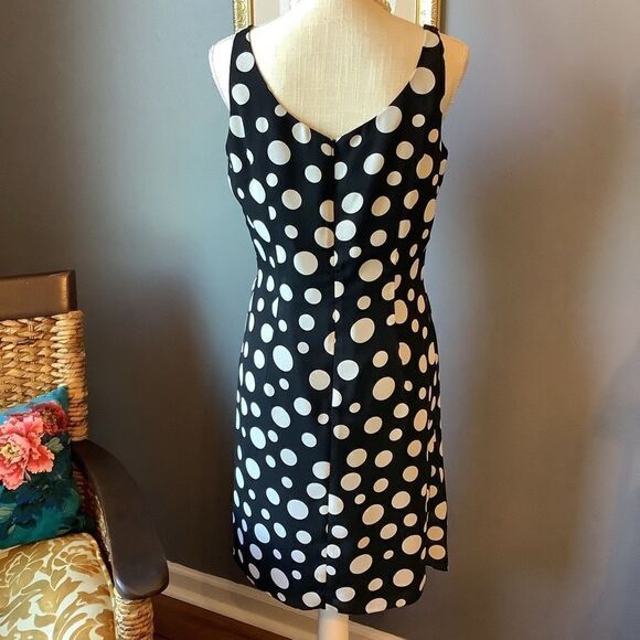 John Roberts Sleeveless Polka Dot Dress - Picture 6 of 7
